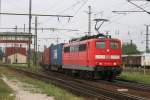 DB 151 125 bei der Einfahrt in den Bahnhof Wels am 18.