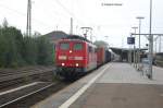 151 026 mit einem Containerzug am 20.8.2008 in Gttingen, kurz vor einsetzen eines starken Regenschauers