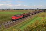 151 024 mit einem Gterzug am 30.08.2011 bei Herbertshofen.