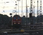151 037-9 von Railion steht in Aachen-West  mit einem langen gemischten Gterzug aus Osnabrck nach Kortenberg-Goederen(B) am Abend des 15.5.2013.