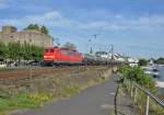 151 061 mit Kesselwagen auf der Rechten Rheinseite in Richtung Norden.Dieser schne Zug konnte im Bahnhof Rdesheim am Rhein am 3.10.2013 von mir Aufgenommen werden.