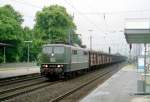151 067 mit Gterzug Richtung Bremen am 19.06.1993 in Syke