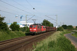 151 165 + 151 102 mit einem Leerzug des Erzverkehrs auf dem Weg nach Venlo.
Aufgenommen am 5. Juni 2010 in Pulheim.