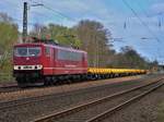 Cargo Logistik Rail Service GmbH<br>
155 103-5 (NVR: 91 80 6 155 103-5 D-CLR) am 06.04.2017 Bückeburg nach Westen passierend...<br>
Bild 1
<p>
Weitere Bilder zum Thema Bahnfotografie gibt es auf meiner Site unter:<br> 
<a href= http://www.ralf-bueker.de/Ralf's Eisenbahnbilder.htm target= _blank >Ralf's Eisenbahnbilder