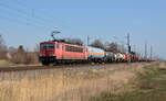 155 112 führte am 23.03.19 einen gemischten Güterzug durch Braschwitz Richtung Halle(S).