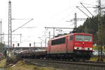03. Dezember 2008, Bahnhof Kronach. Ein Güterzug fährt in Richtung Saalfeld. Die 155 119 trägt diese Nummer in Zweitbesetzung. Ursprünglich war sie die 250 136, wurde am 30.04.1999 ausgemustert und am 22.02.2002 als 155 119 wieder in Betrieb genommen. (Quelle: br143.lokdatenbank.de)