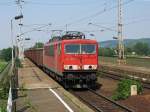 Beim Warten auf den  ZDF-Express  (120 151) kam mir erst noch der Gterzug mit der 155 228 vor die Linse - bei Niederwartha, 28.07.2005  