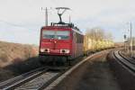 155 035-9 mit Containerzug am 08.02.2011 in Frankfurt-Rosengarten