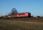 155 252 ist am 02.03.11 mit einem Stahlzug bei Halach Richtung Kronach unterwegs.