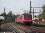 155 199-3 zieht am 28. April 2011 einen Lokzug bestehend aus zwei 185ern und der 189 059-9 durch Kronach.