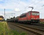 DB Schenker Rail 155 011 mit Kesselwagenzug in Richtung Rheine (Velpe, 25.07.11).