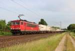 Am 9.Juni 2013 war 155 043 mit DB Schenker-Aufliegern bei Burgstemmen auf dem Weg Richtung Hannover.