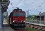 Nachdem die Eisenbahnbrcke in Anklam fertiggestellt wurde, fahren die Zge  durch den Bahnhof wieder ber die entsprechenden Gleise in Richtung Berlin (im Bild) und Stralsund. - 02.07.2013 