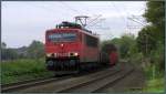 Die 155 035-9 ist mit einen gemischten Güterzug unterwegs nach Aachen. Hier zu sehen im Gleisbogen bei Rimburg auf der Kbs 485 am 11.10.2014.