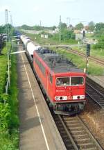 155 232 mit Gterzug Richtung Offenburg am 17.05.2006 in tigheim