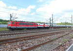 FWK 155 196-9 + EBS 243 822-4 mit Innofreight-Kesselwagen nach Sehnde, am 19.05.2021 in Gerstungen.