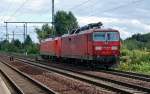 Nachschuss auf 189 009 und 180 012, welche am 30.09.10 zusammen am S-Bahnof Dresden-Strehlen vorbei Richtung Bad Schandau fuhren.