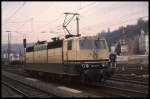 HBF Koblenz 10.3.1993: 181213 Mehrsystem Lok stark verschmutzt um 9.48 Uhr im Bahnhof
