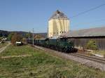 Die E 94 088 mit einem Sonderzug nach Saal a.