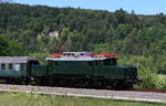 E94 088 mit dem DbZ 79880 (Seebrugg-Stuttgart Hbf) bei Immendingen 1.6.20