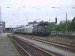 194 051 mit Sonderzug in Weinheim.