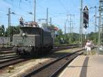 194 051-9 beim umsetzen in Singen (Htw) am 10.