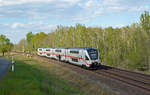 Der als IC 2271 verkehrende Triebzug 4114 rollte am 26.04.20 durch Muldenstein Richtung Bitterfeld.