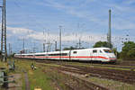 ICE 401 090-6 fährt beim badischen Bahnhof ein. Die Aufnahme stammt vom 16.08.2020.