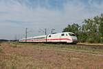 Nachschuss auf 401 588-9  Hildesheim , als dieser am Morgen des 03.06.2020 als ICE 275 (Berlin Ostbahnhof - Interlaken Ost) nördlich von Waghäusel über die Rheintalbahn in Richtung