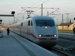 401 572 am 15.11.2014 mit ICE 1544 von Dresden nach Frankfurt/M. im Hauptbahnhof Leipzig.
