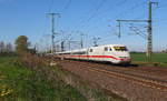 ICE 874 aus Karlsruhe nach Berlin ist in wenigen Minuten in Braunschweig. Aufgenommen wurde der ICE am Gleisdreieck Stiedden am 27.04.19