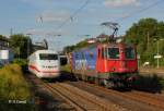 ICE 402 und Cargo 421 389-8 als Lz am 12.06.2014 in Wuppertal Steinbeck.