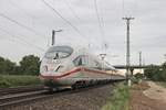 Nachschuss auf 403 057-3, der am 16.09.2016 zusammen mit 403 055-7  Tuttlingen  unterwegs nach Basel SBB unterwegs waren und bei Müllheim (Baden)in Richtung Zielbahnhof fuhr.