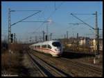 Zwei ICE-3 Triebzge sind am 07.02.08 auf der Fahrt von Mnchen Hbf nach Dortmund Hbf. Aufgenommen bei Stuttgart-Untertkheim.