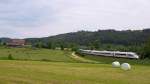 Aufgrund einer Sperrung auf der Filsbahn wurde der Fernverkehr über die Remsbahn Umgeleitet.403 017 und 403 525 als ICE 514 nach Dortmund.Aufgenommen bei Lorch im Remstal am 23.5.2015