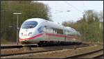 Der ICE3 durchfährt aus Aachen kommend den Bahnhof Eschweiler am 04.April 2015.