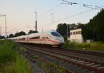 ICE 231 nach Frankfurt Hbf in Rheydt Hbf bei der Durchfahrt gen Köln.
Gefahren wurde der Umlauf vom 4654 am Abend des 18.7.2016