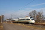 Der Tz 1160 -Markt Holzkirchen- als ICE 1727 von Rostock Hbf nach München Hbf am 04.03.2018 in Nassenheide.