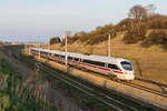 ICE 20 von Wien Hbf. nach Frankfurt(M) Hbf, konnte bei Diendorf im letzten Abendlicht des Tages fotografisch festgehalten werden.