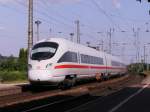 ICE 1602 von Dresden nach Frankfurt bei durchfahrt  in Coswig(bei Dresden) am 26.05.2008.