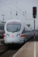 Auf nach sterreich: ICE 23 bei Einfahrt in Regensburg Hbf.