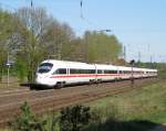 ICE 72234 Berlin Sdkreuz - Hamburg-Altona durchfhrt am 18.04.09 Radbruch Richtung Hamburg-Harburg.