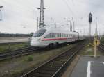 Hier 411 003-7  Paderborn  als ICE1555 von Frankfurt(Main) Hbf.