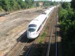 Der ICE 1609 fuhr am 16.7.10 nach Mnchen Hbf in Richtung Naumburg(S).