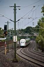 ICE von Wien Westbahnhof nach Dortmund Hbf am 30.08.2010 kurz vor Nrnberg Gleihammer.