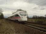 411 076 als Leerzug nach Dresden Hauptbahnhof.