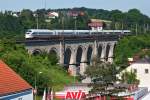 ICE 28, vormittags in Neulengbach, am 16.06.2012, unterwegs von Wien nach Frankfurt.