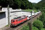 DB 140 401-1 als Vorspann ICE 1507 Hamburg - Mnchen, Frankenwaldbahn KBS 840 Lichtenfels - Saalfeld, fotografiert bei Lauenstein am 09.06.2010