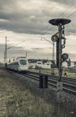  Fahrt erwarten  für einen ICE nach Berlin Gesundbrunnen.