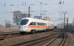 Von Dresden kommend erreicht dieser ICE der BR 411 als ICE 1548 am 21.03.15 Riesa.